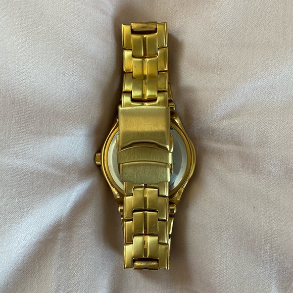 Men Gold Watch - Picture 3 of 3